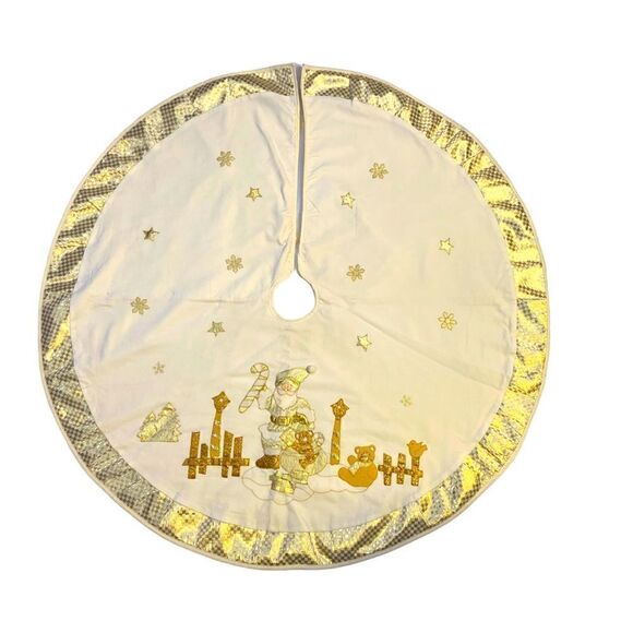 NWOT Beautiful Cream and Gold Christmas Tree Skirt 43” Santa and Snow Flakes - Picture 1 of 7
